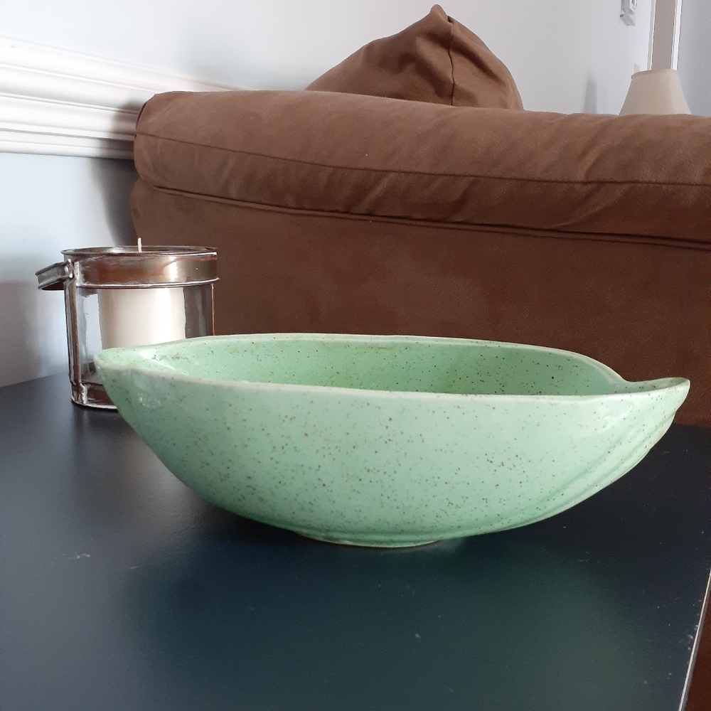 1960s Vintage pottery planter